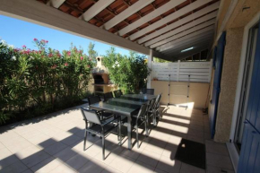 Belle villa climatisée, wifi, 3 chambres grande terrasse vue réserve naturelle dans résidence sécurisée avec piscine commune 800m de la mer Un vrai Havre de Paix LRCS107